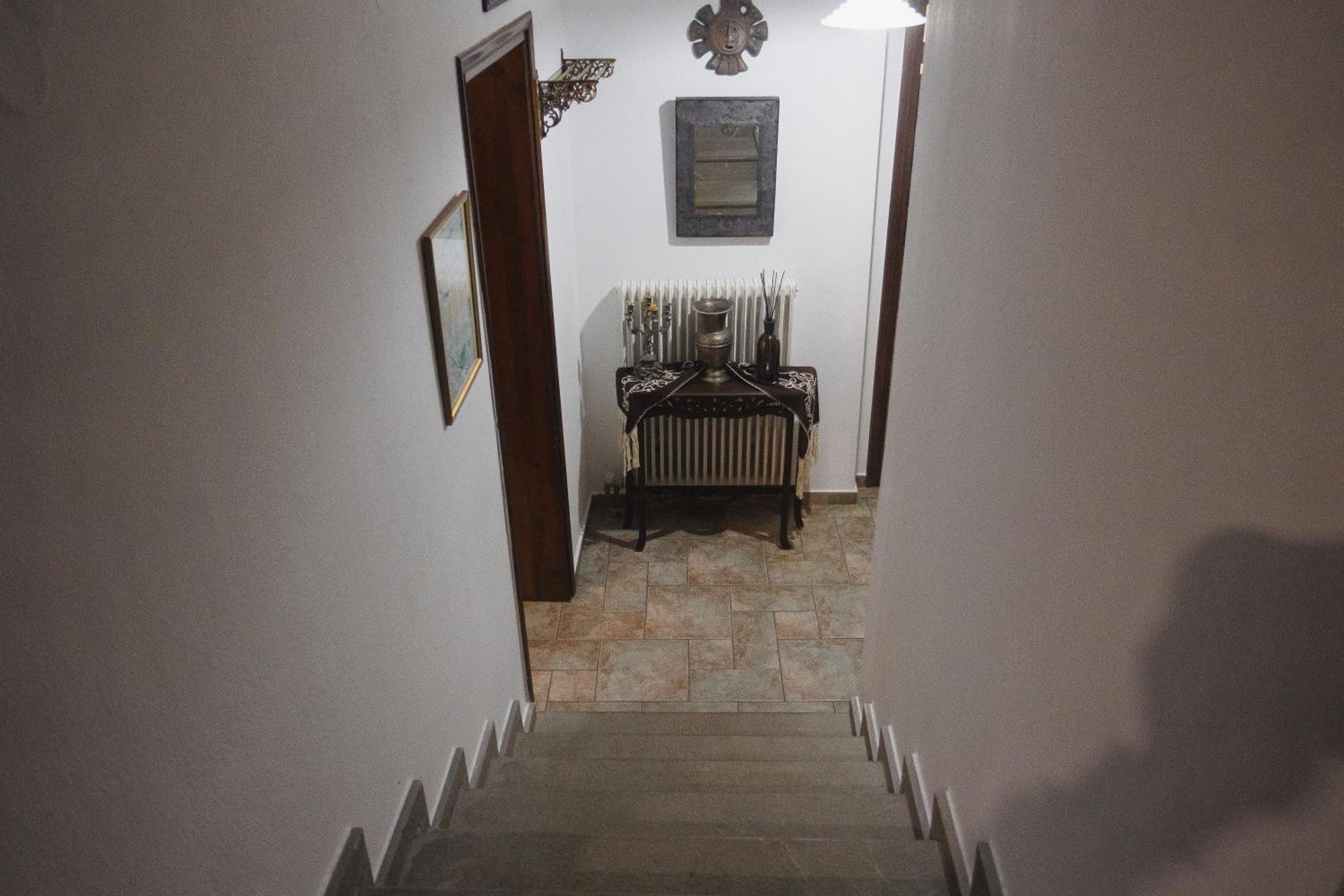Billiard Home In Trikala Екстериор снимка