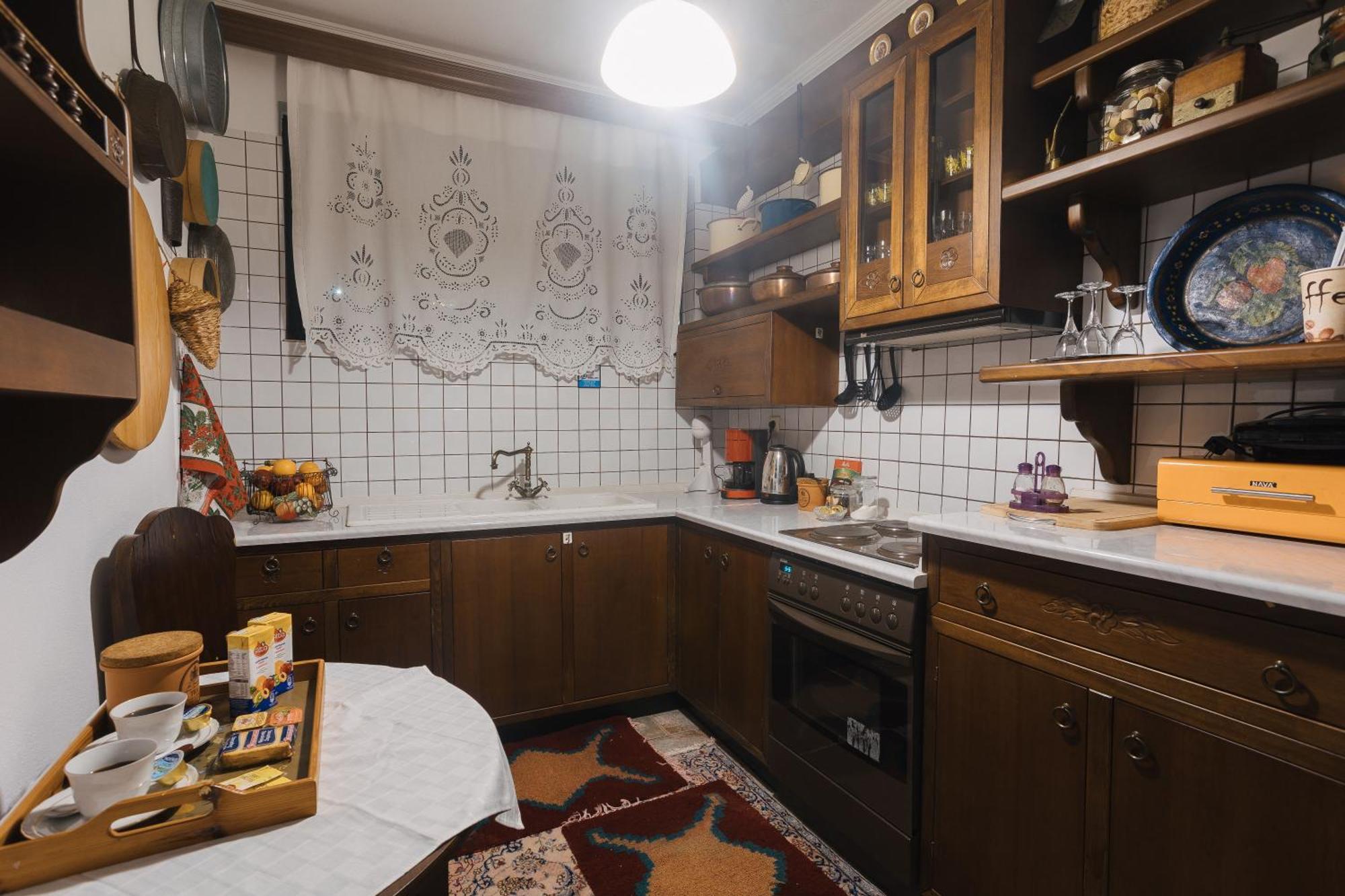 Billiard Home In Trikala Екстериор снимка